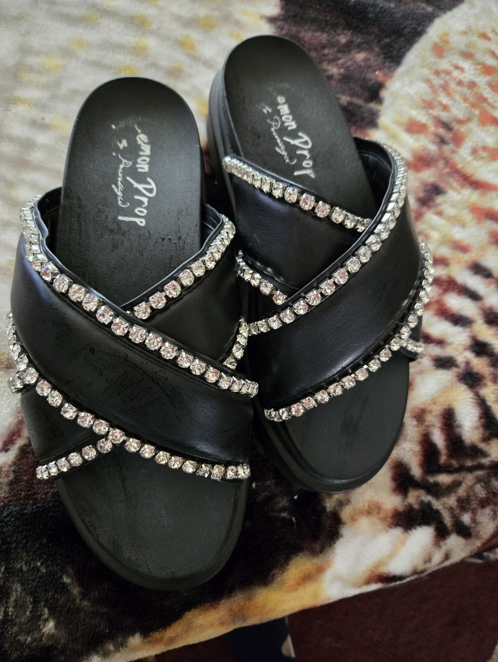 Black Rhinestone Crisscross Slide Sandals - Carmen Pro?